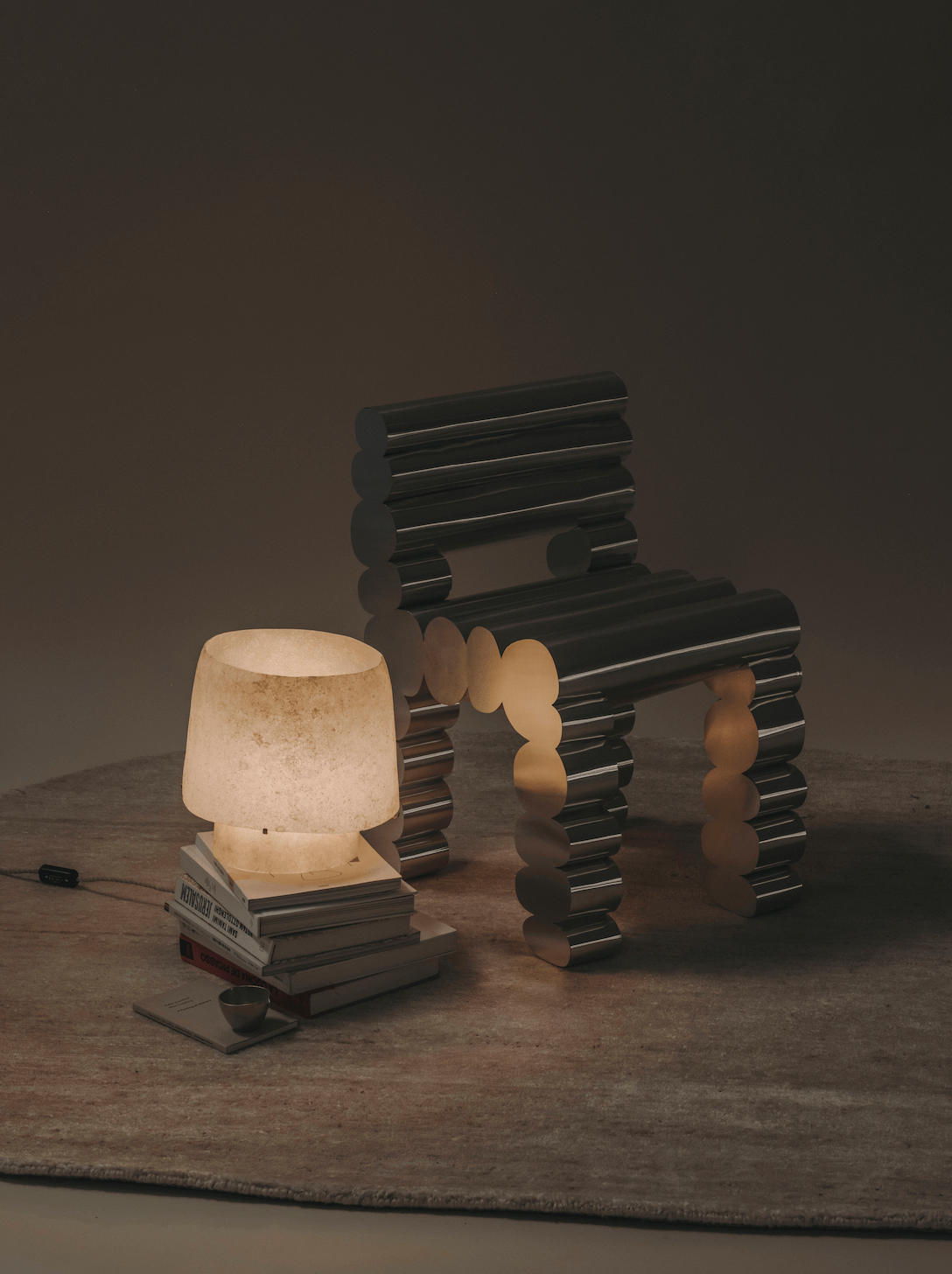 Lunara Tower Fiberglass Lamp