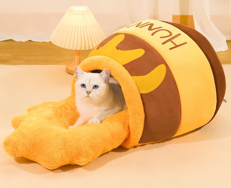 "Hunny" Pot Pet Bed