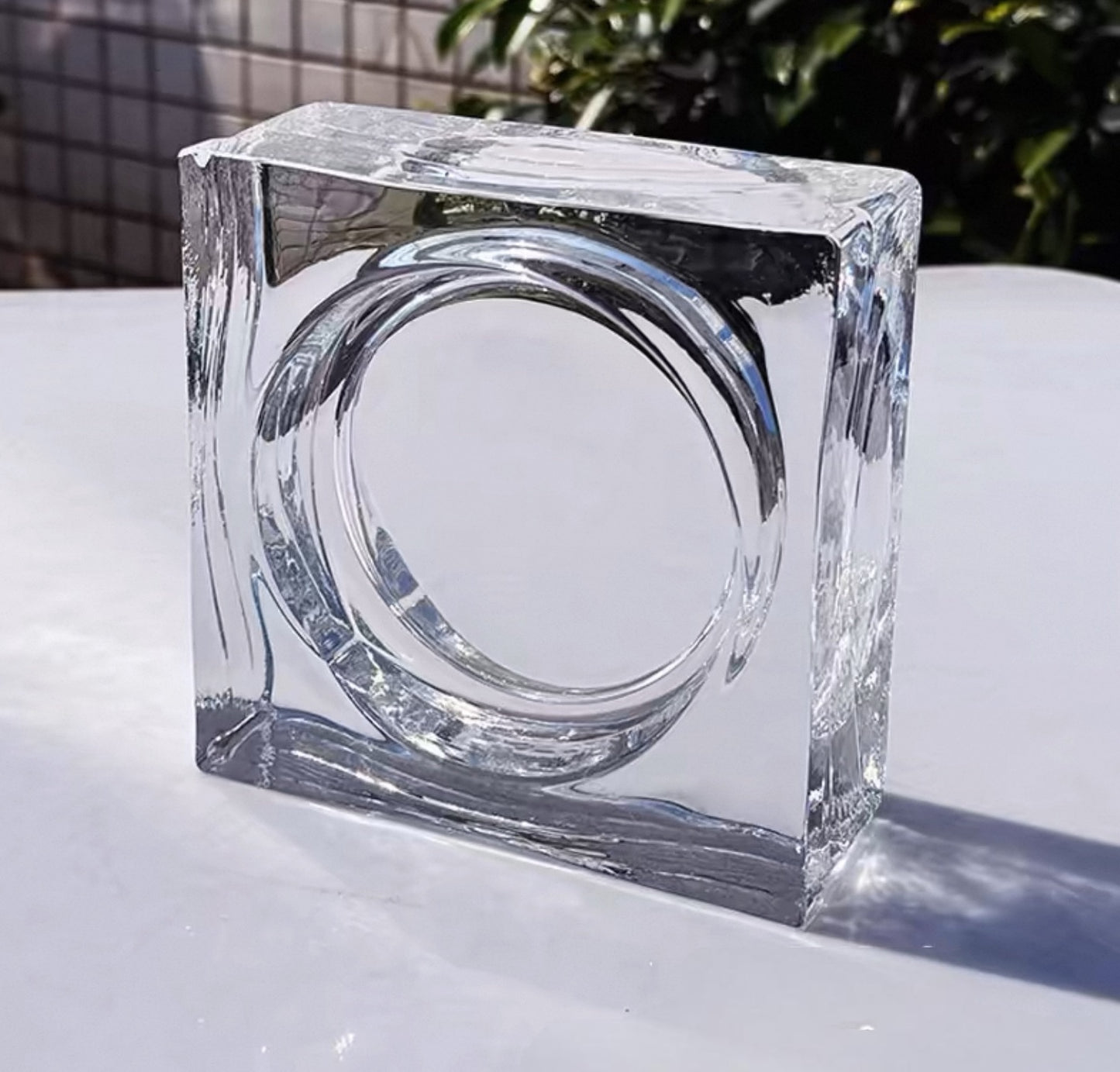 Orb Loop Glass Brick