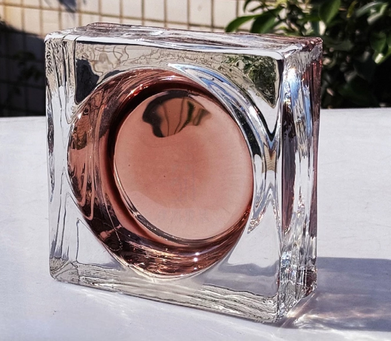 Round Pattern Solid Glass Brick – Iced Coffee