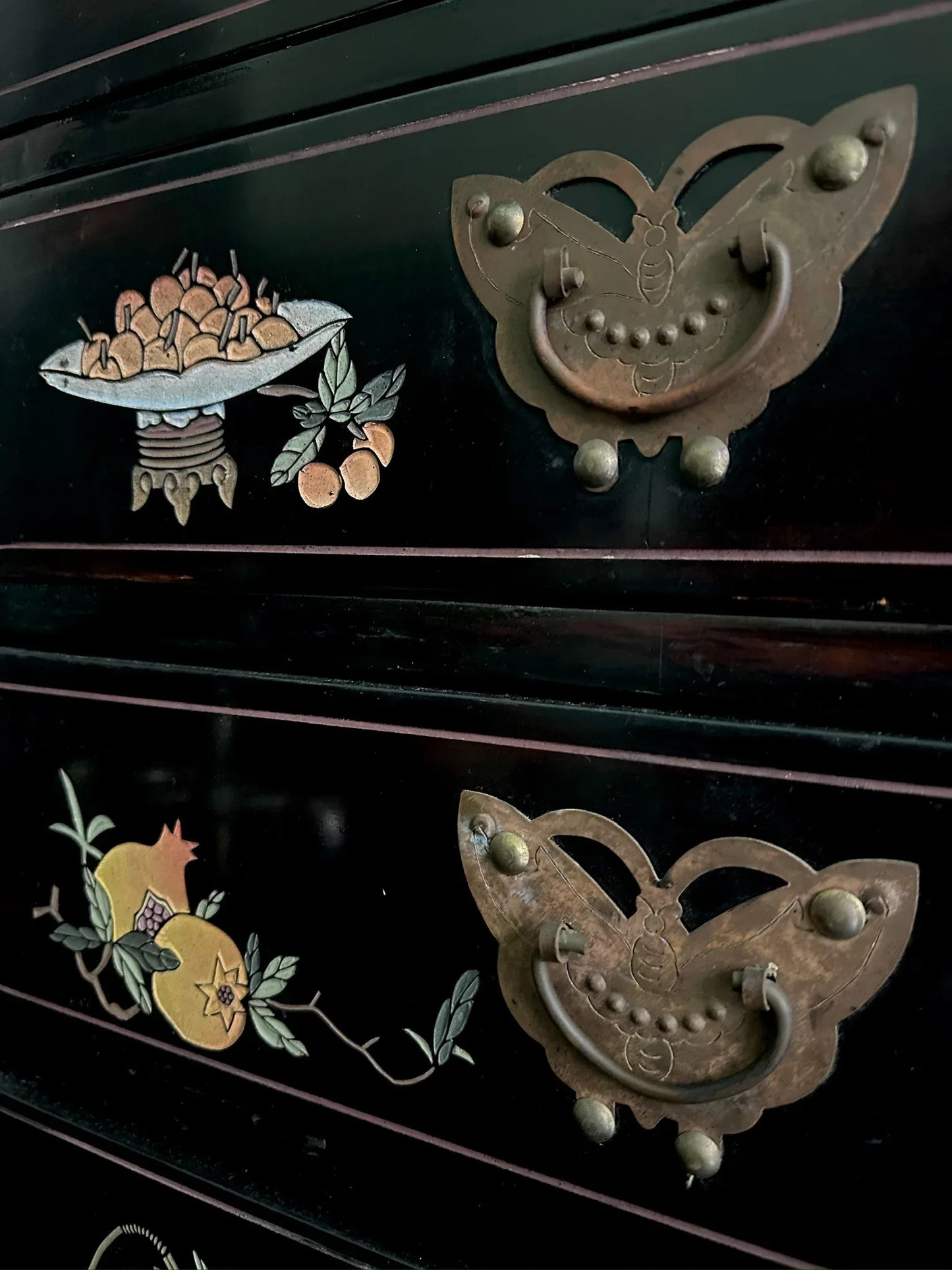 "Blossoms & Bounty" Traditional Chinese Cabinet - MIOLISM