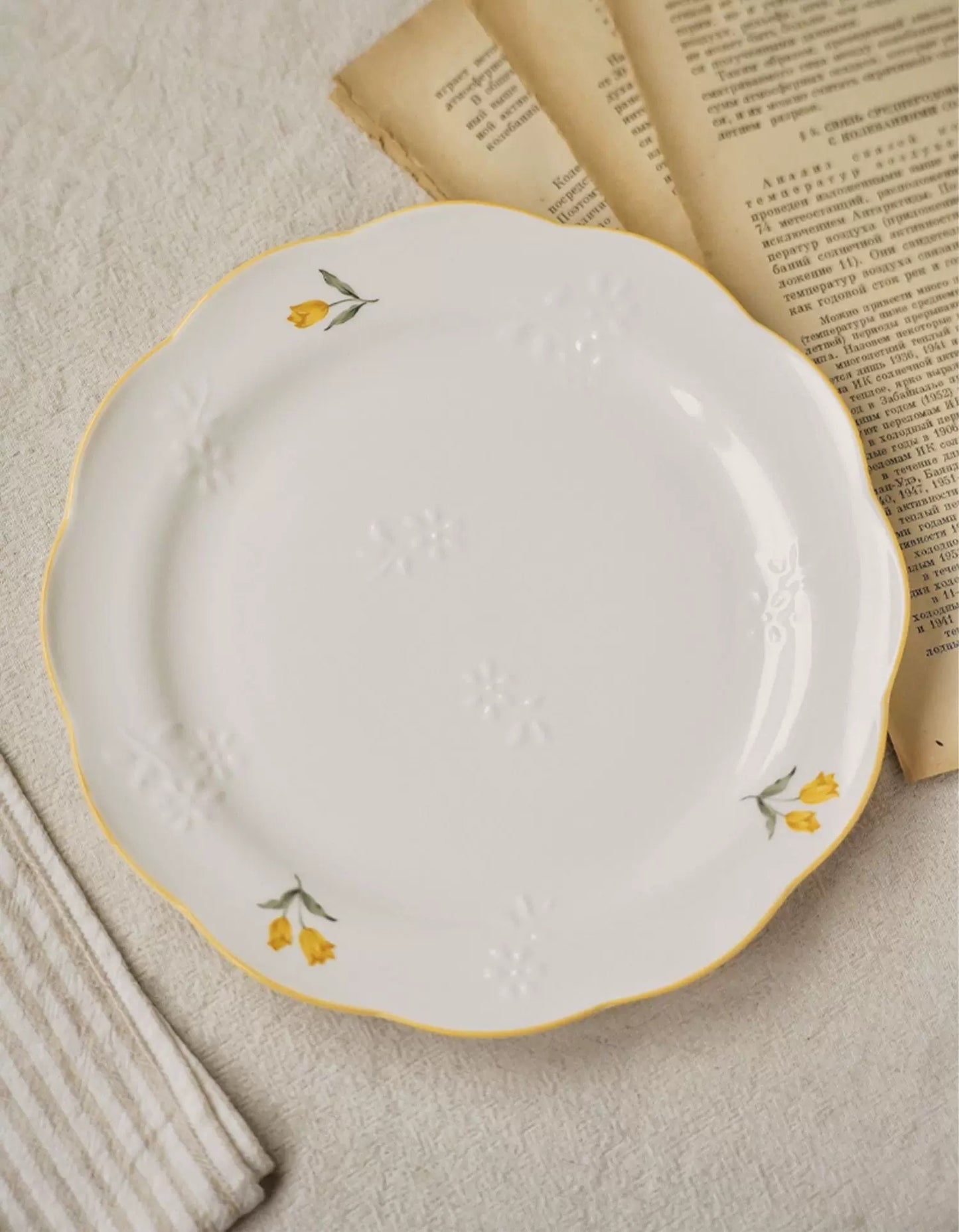 Sunny Bloom Porcelain Plate