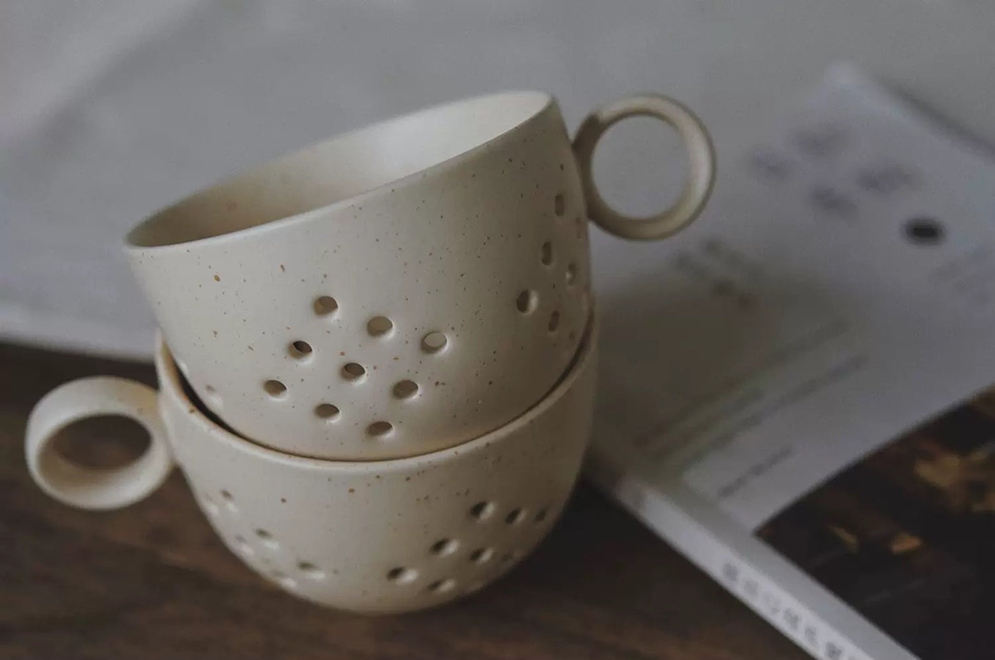 Speckled Ceramic Loop Handle Mini Colander