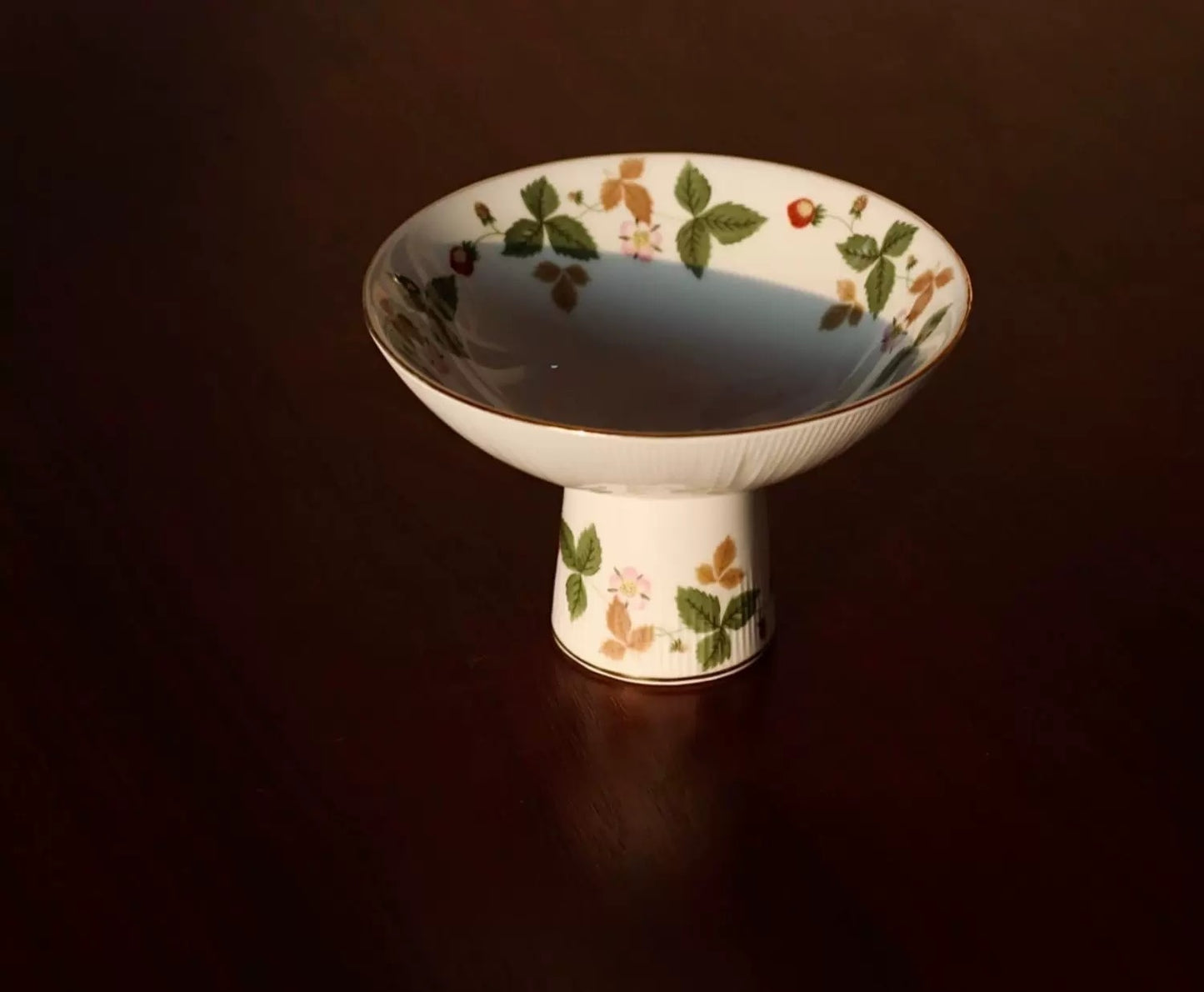 Wild Strawberry Pedestal Dessert Dish