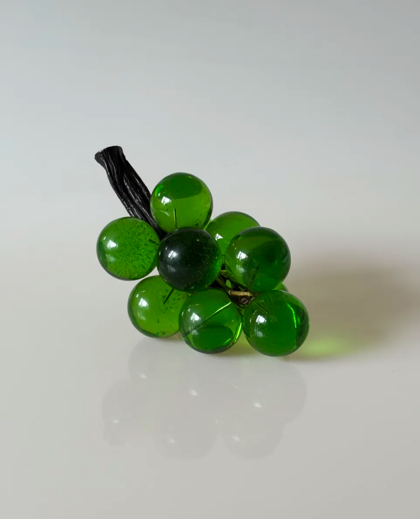 Green Resin Grape Cluster Sculpture – USA, 1960s