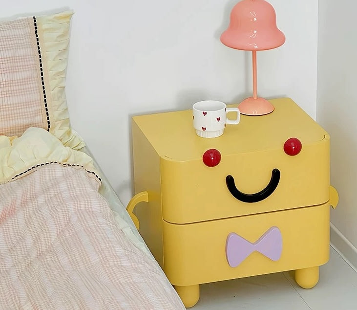Smiley Buddy Kids’ Nightstand