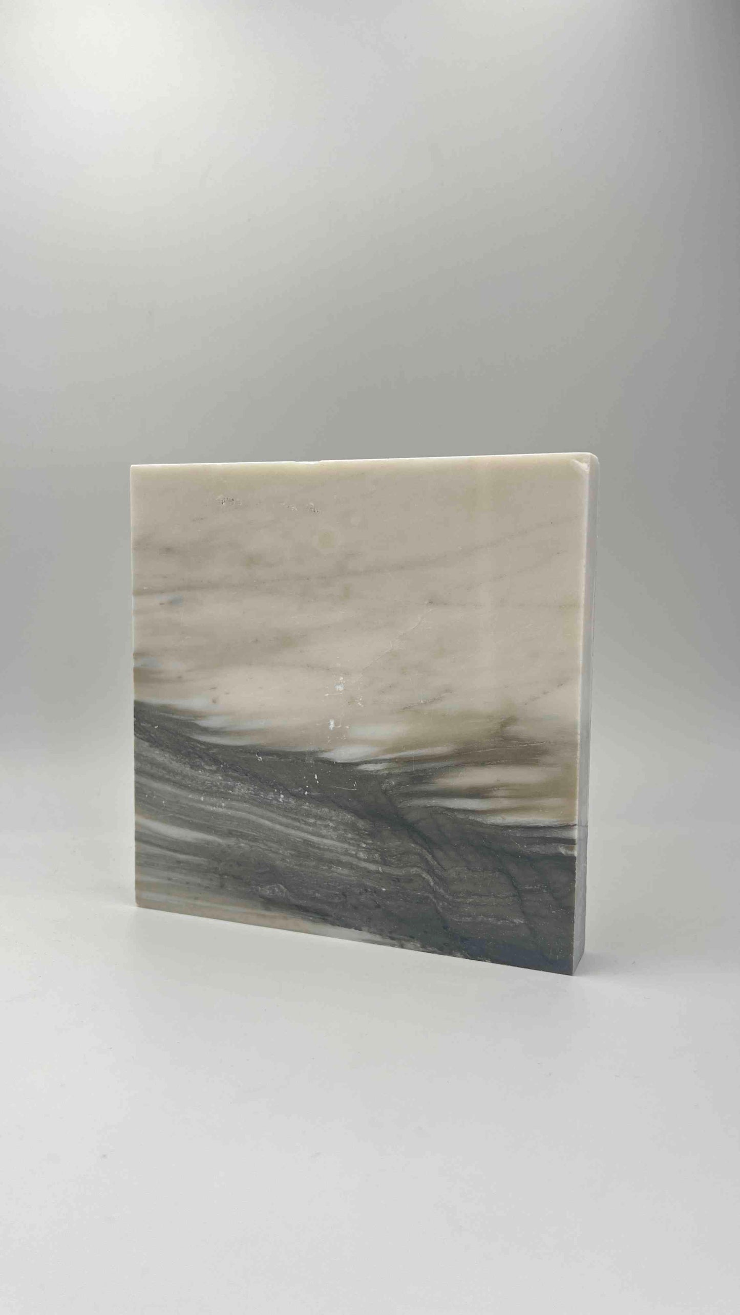 Versailles Crest Marble