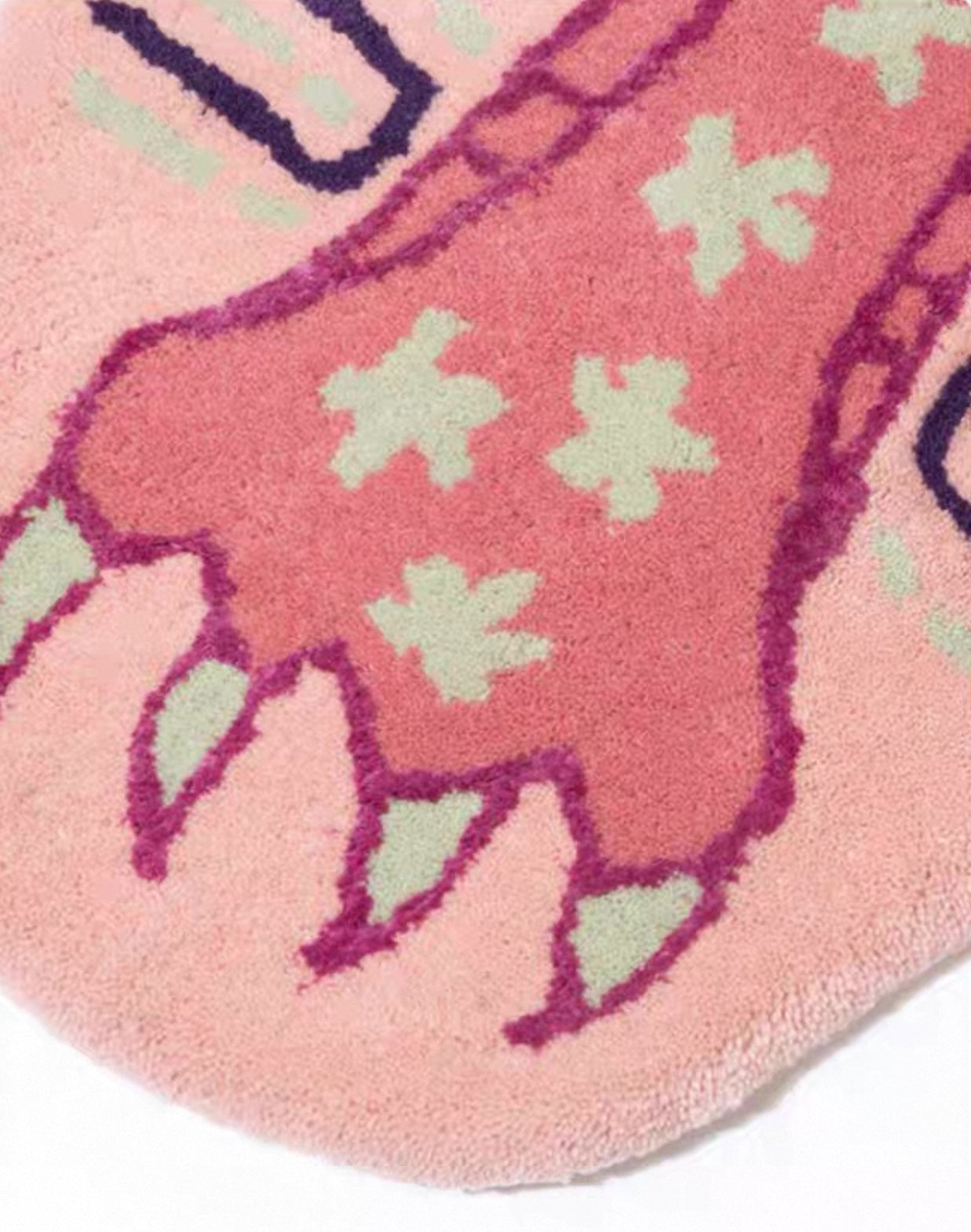 Mythic Leopard Hand-Tufted Rug – Peach Bloom