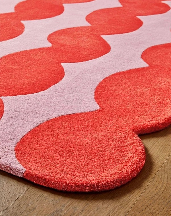 Waveform Garden Handwoven Rug – Coral Pink