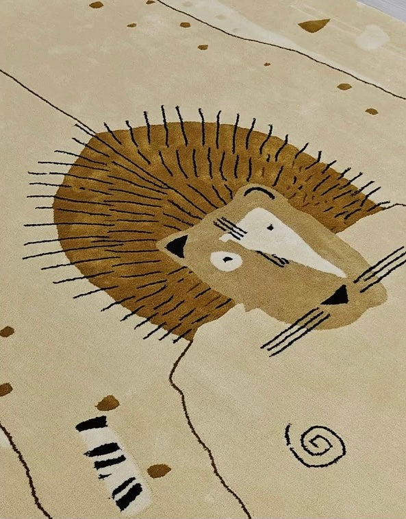 Lion Moderne Handwoven Rug – Sand Beige