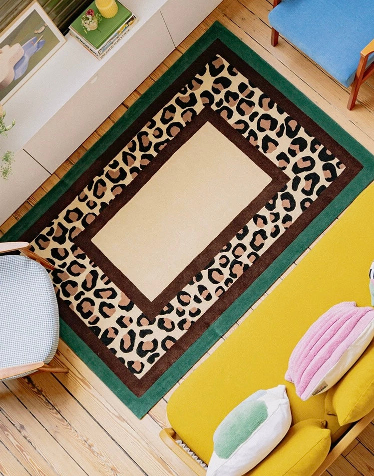Savanna Frame Handwoven Rug – Emerald & Cocoa