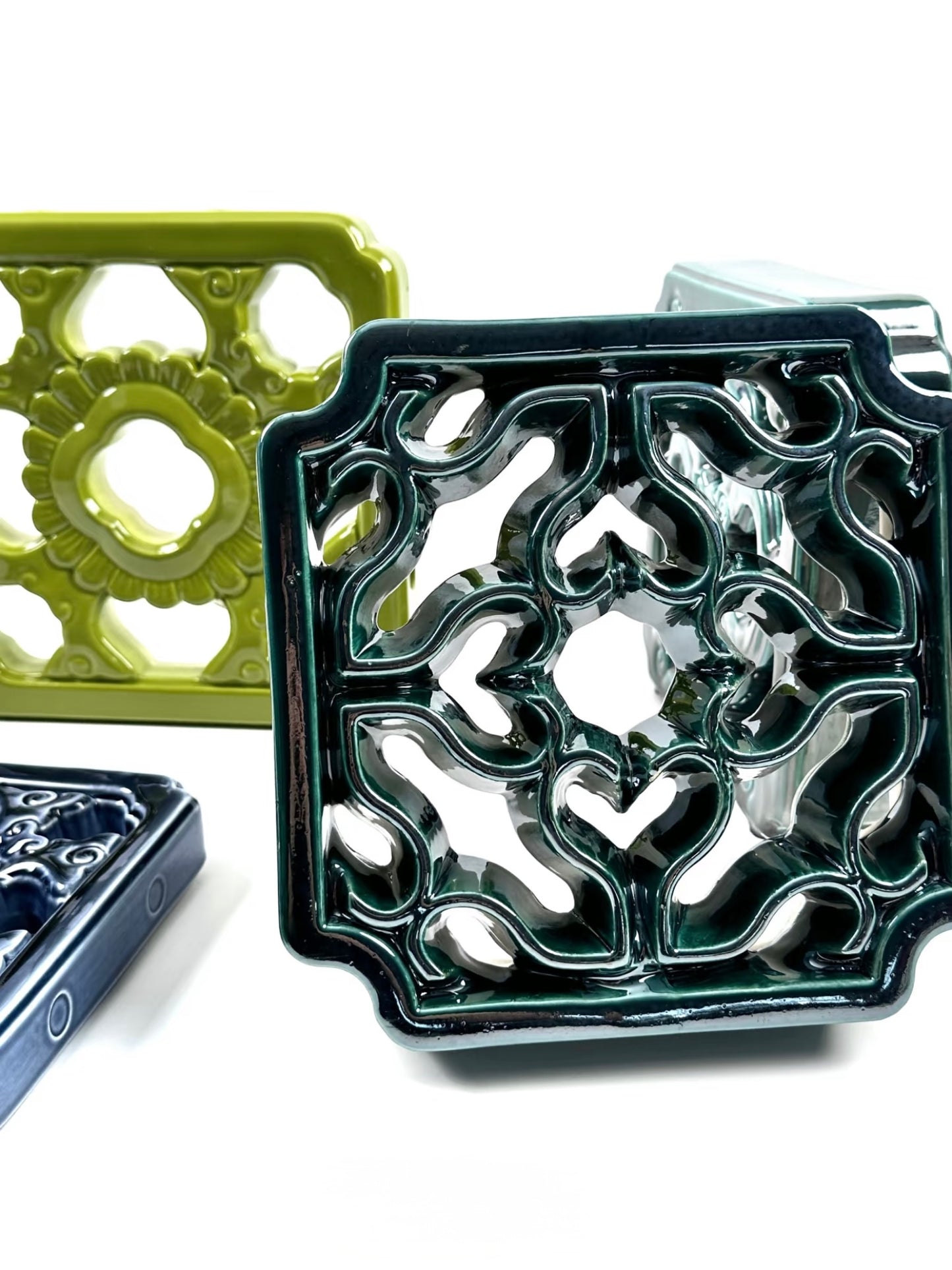 Lattice Motif Handcrafted Tile