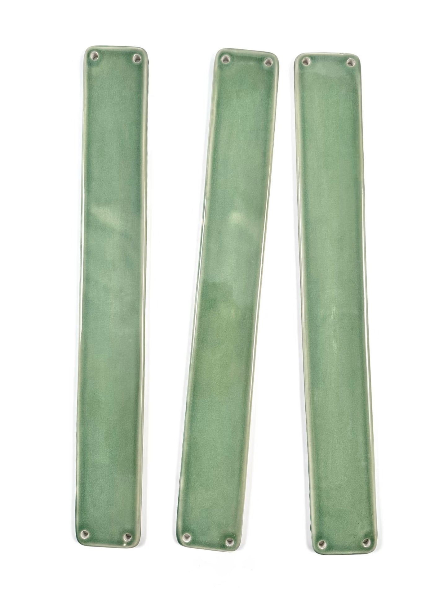 Frosted Green Ice-Crack Handcrafted Tile