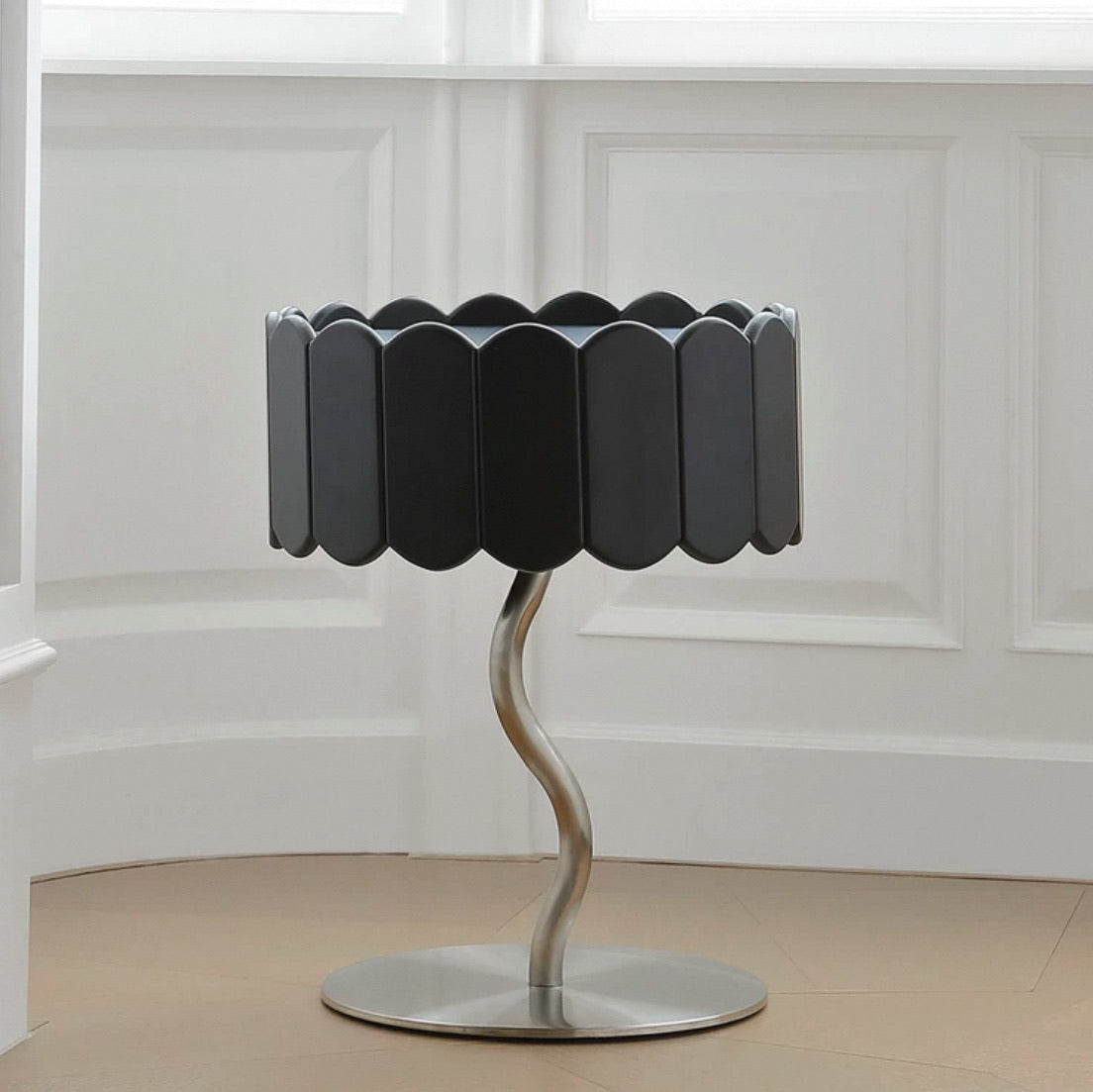 Lumière Sculptural Side Table
