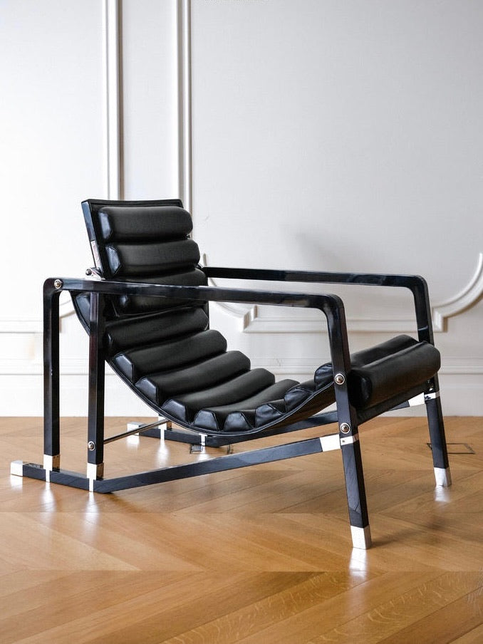 Eileen Gray “Transat” Chair