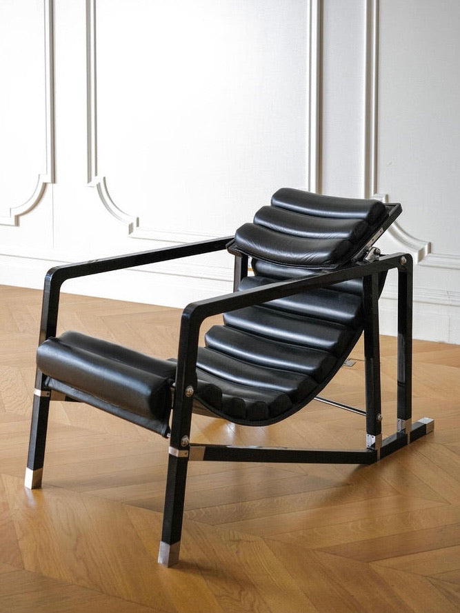 Eileen Gray “Transat” Chair