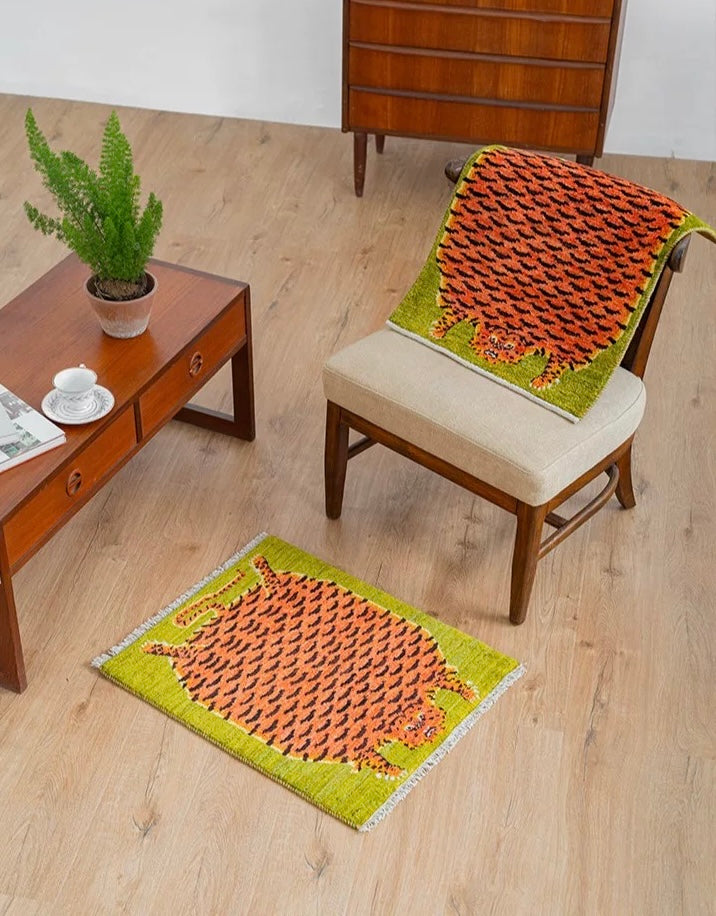 Tiger Majesty Persian Handwoven Wool Rug