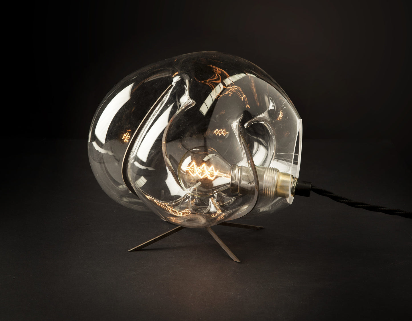 Nebula Bloom Table Lamp