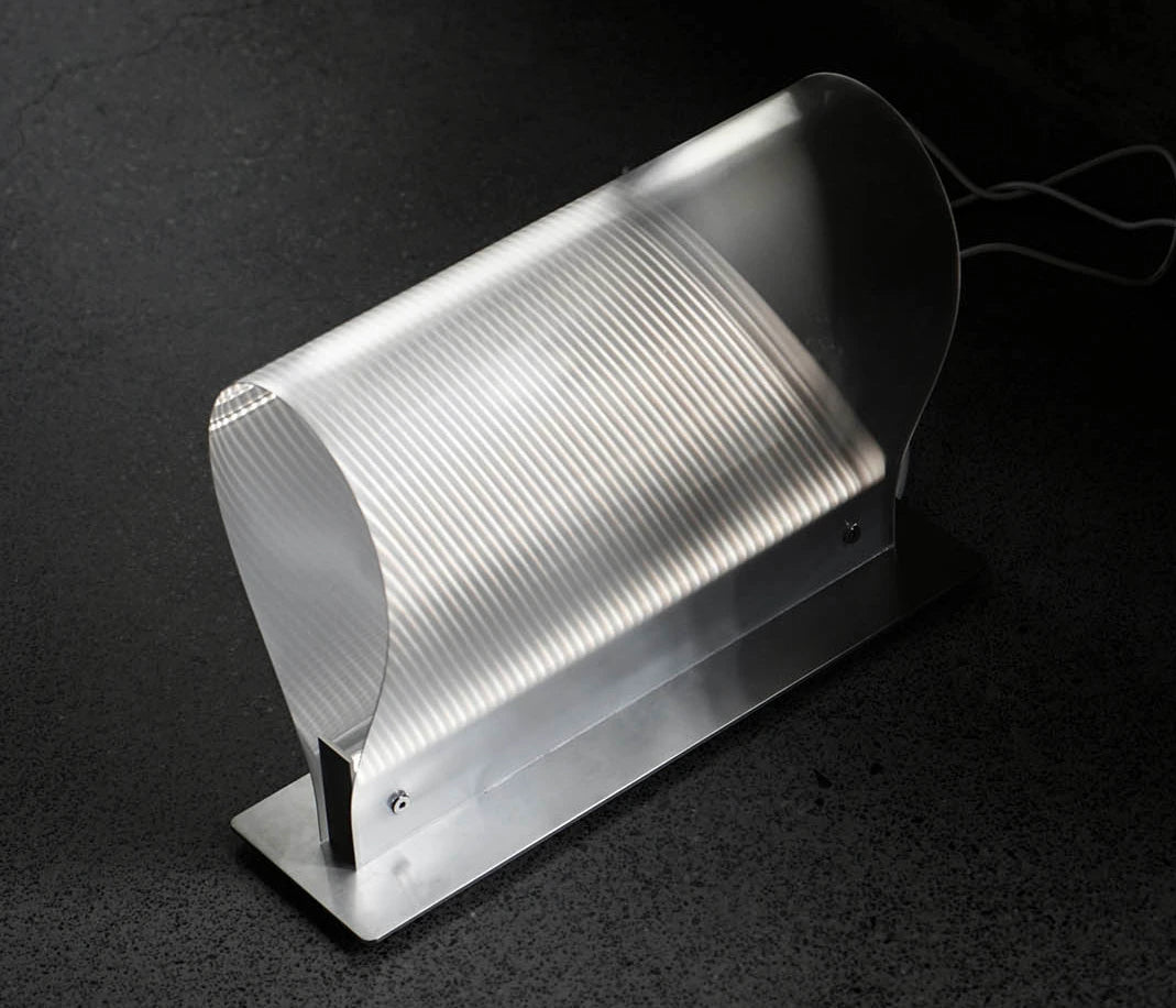 Glide Arc Table Lamp