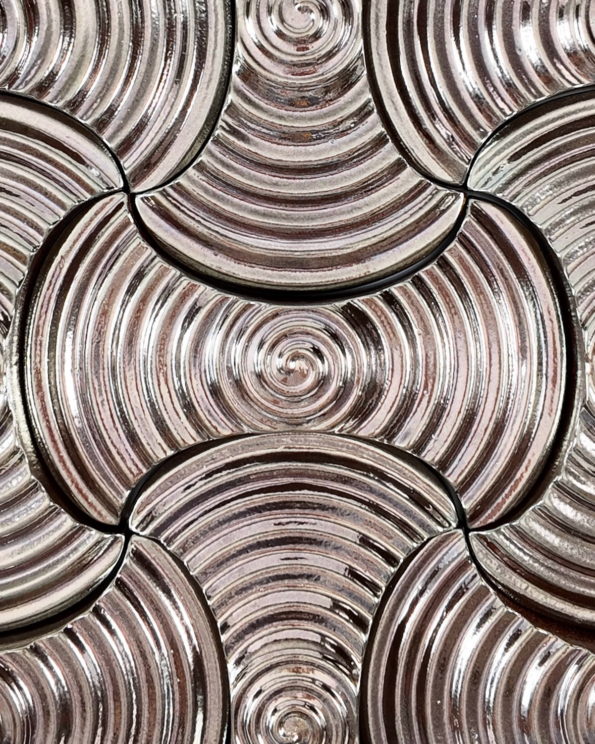 Silver Ingot Ripple Relief Tile