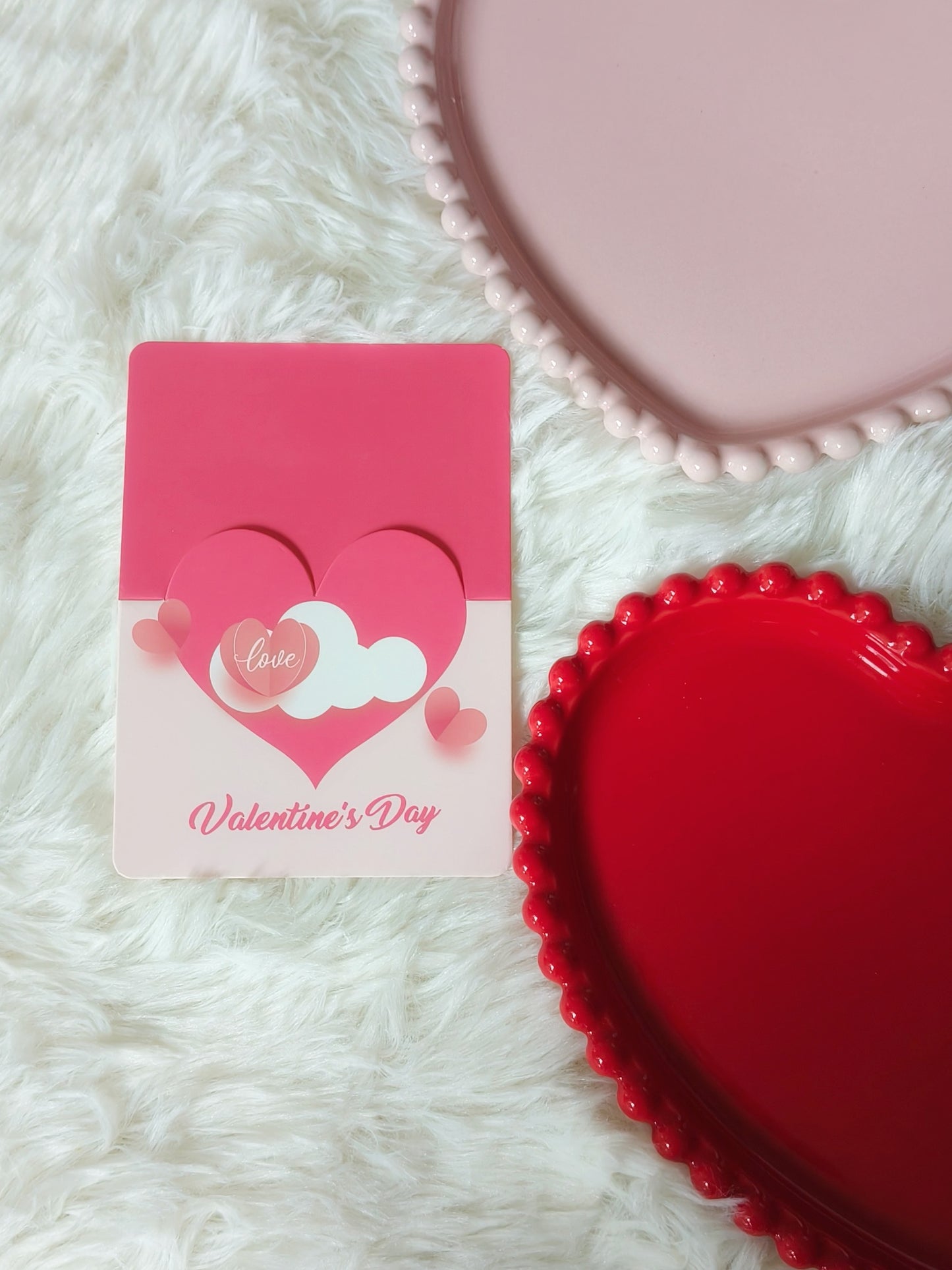 Heart-Shaped Valentine's Day Ceramic Plates with gift card