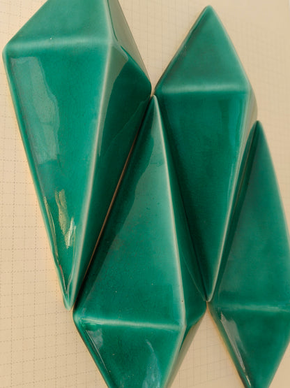 Faceted Emerald Tile