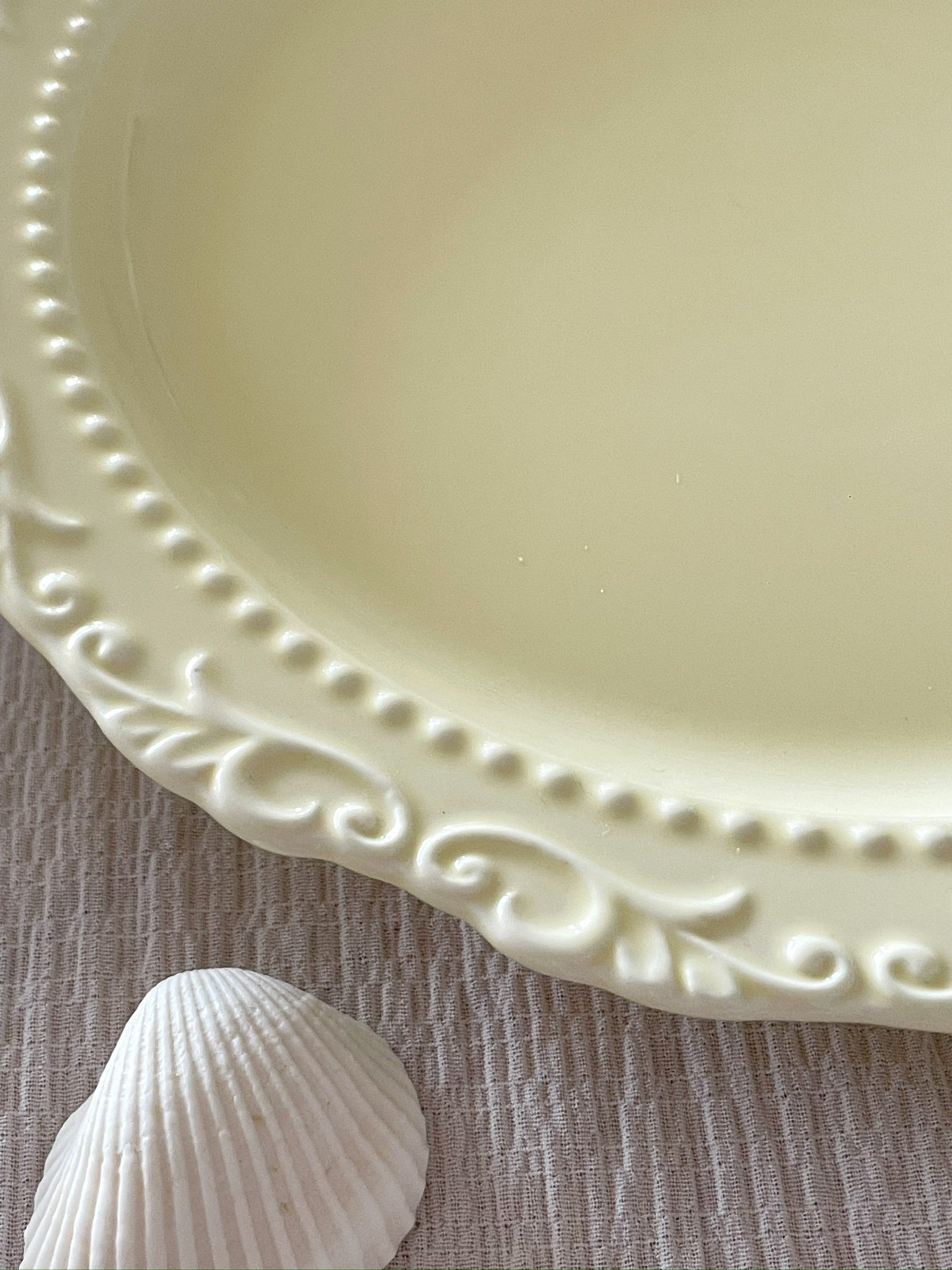 Embossed Ceramic Dessert Plate close up details