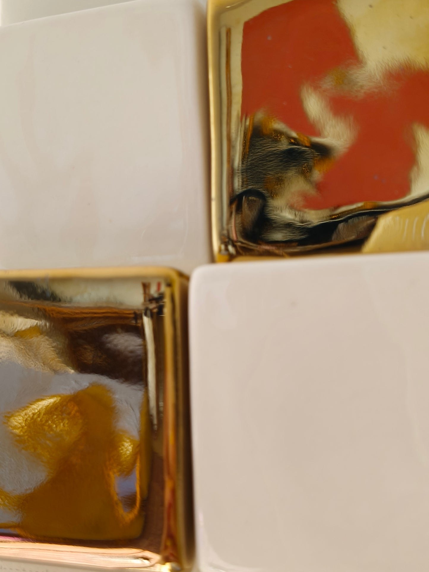 Gilded Relief Square Tile