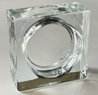 Round Pattern Solid Glass Brick – Crystal Loop