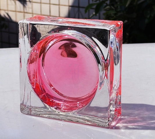 Round Pattern Solid Glass Brick – Strawberry Fizz
