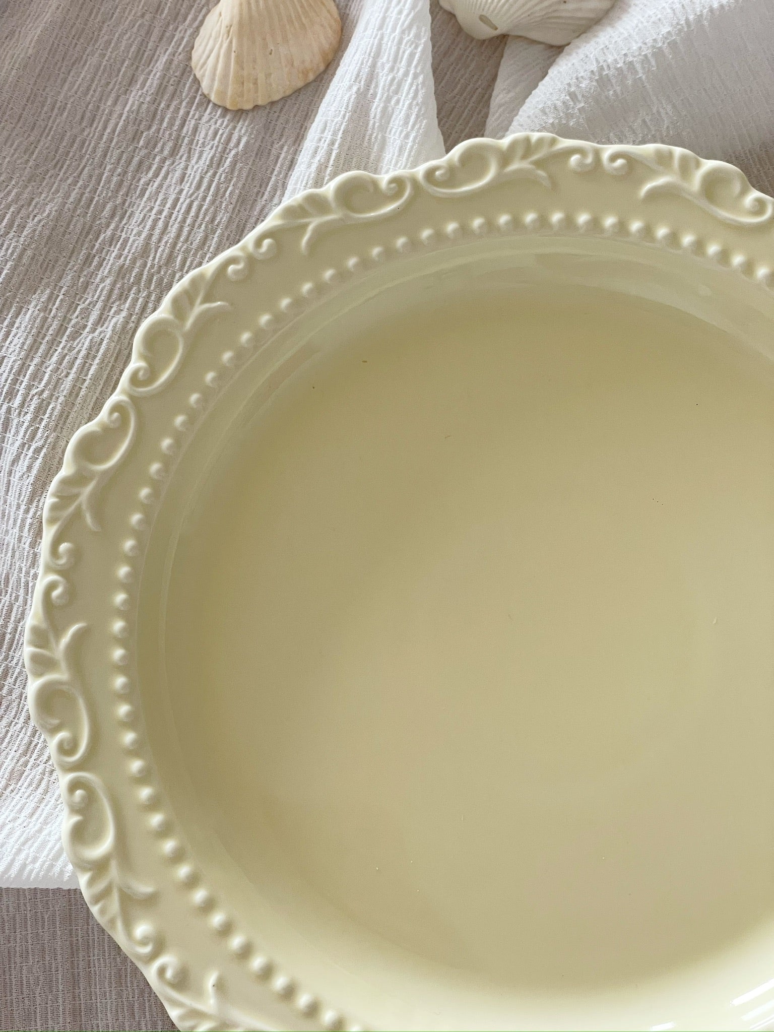 Embossed Ceramic Dessert Plate