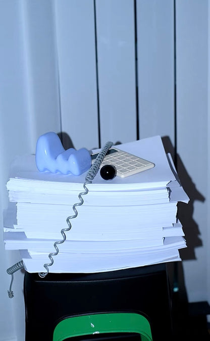 Soft Form Phone Stand