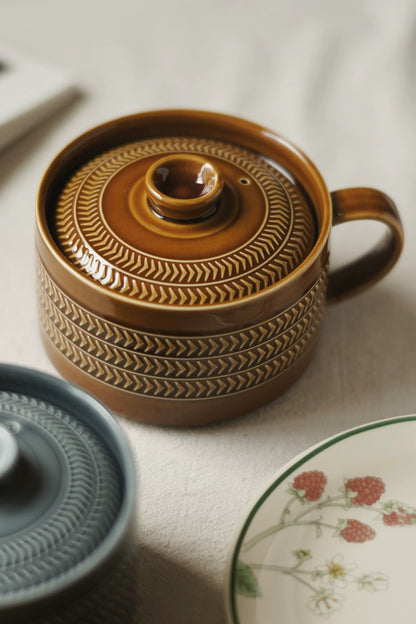Amber Arrow Glazed Ceramic Soup Pot