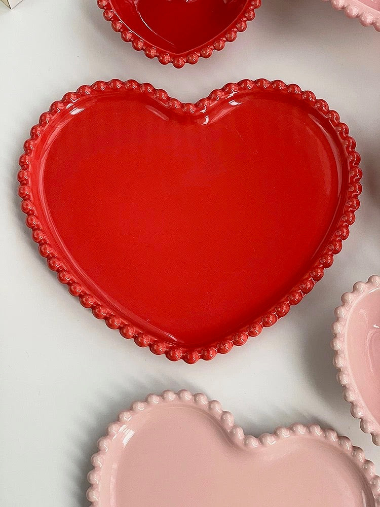 Heart-Shaped Luxury Ceramic Plate red