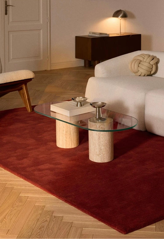 Velvo Minimalist Rug – Earth Red