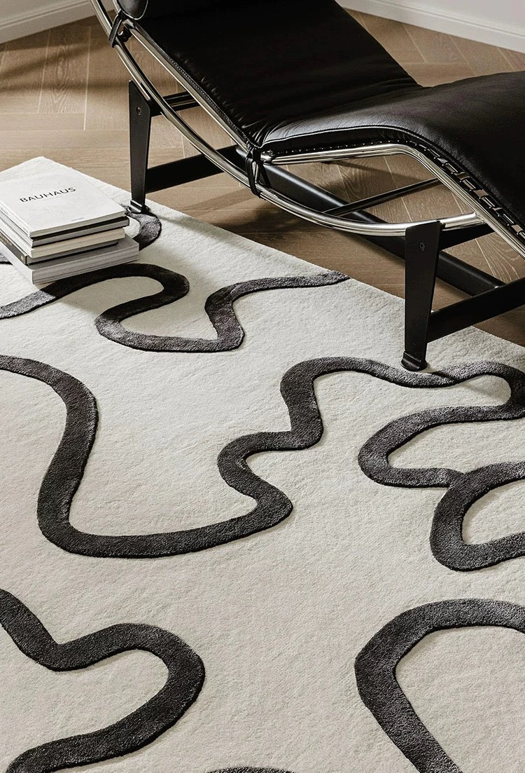 Ligne Libre Handwoven Rug – Ivory Black