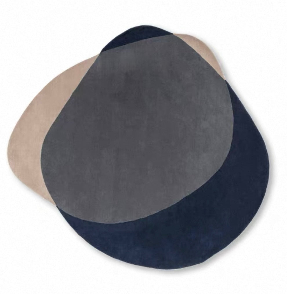 Overlap Round Rug Overlap Form Handwoven Rug – Sand Beige / Ocean Blue – MIOLISM