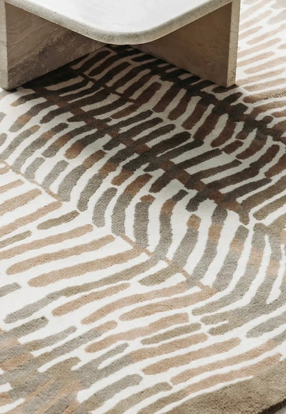 Contour Rhythm Handwoven Rug – Zebra / Wine Yard