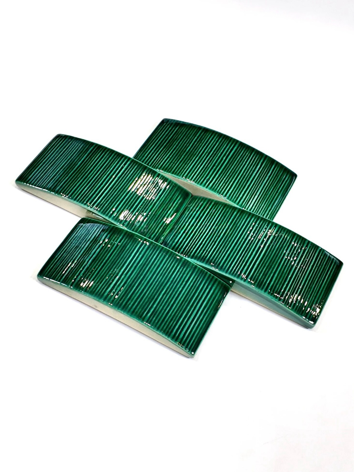 Emerald Ridge Curve Tile