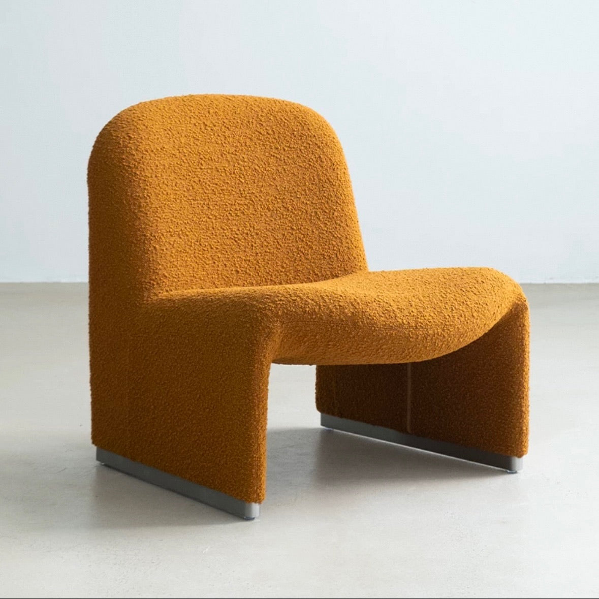 Pebble Puff Lounge Chair Collection