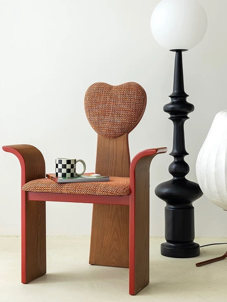 Queen of Hearts Chair