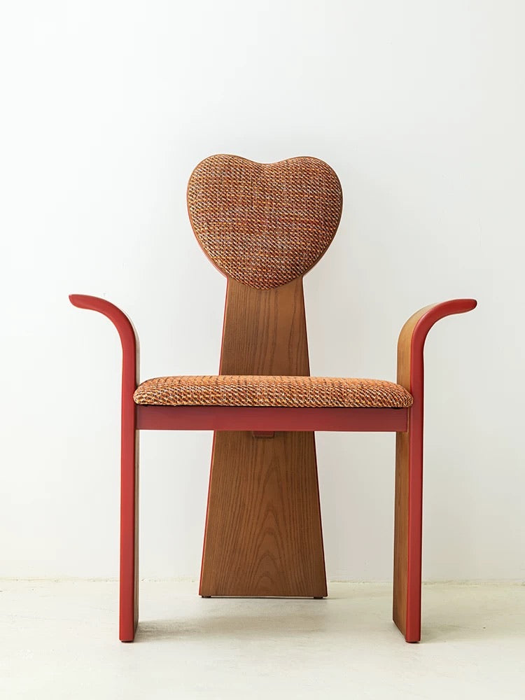 Queen of Hearts Chair