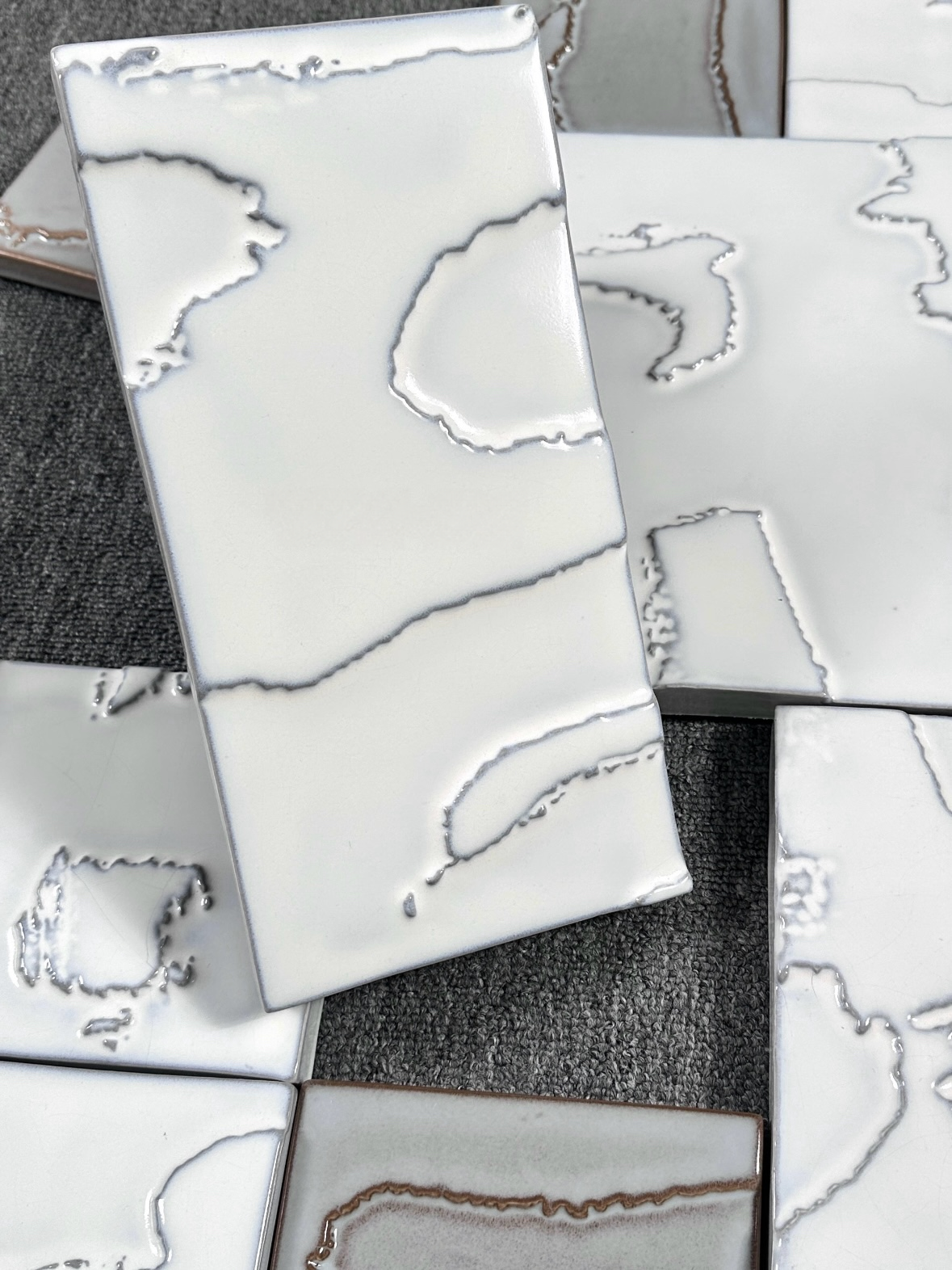 Contour Tide Handmade Tile