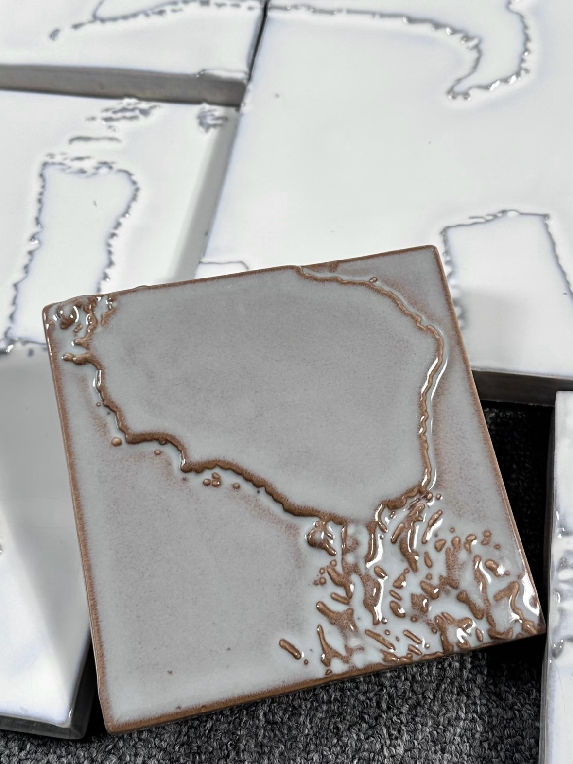 Contour Tide Handmade Tile