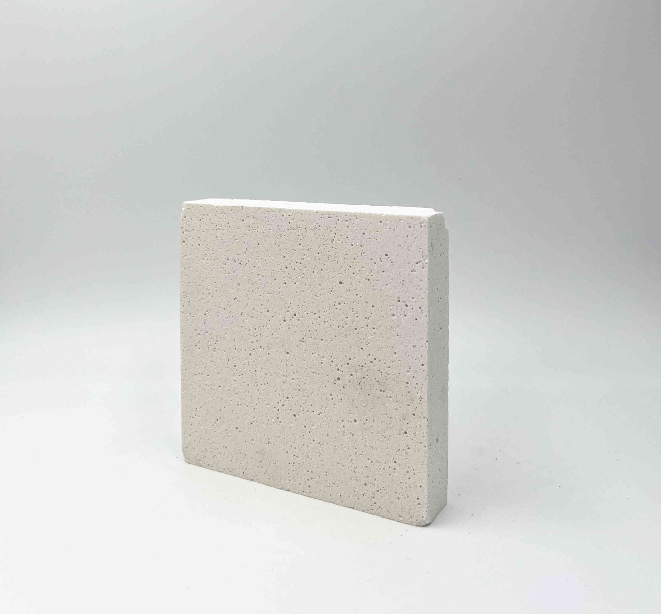 Inorganic White Travertine