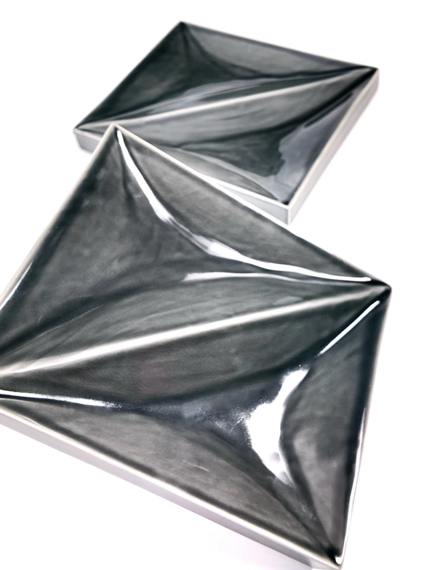 Smoked Prism Glaze Tile