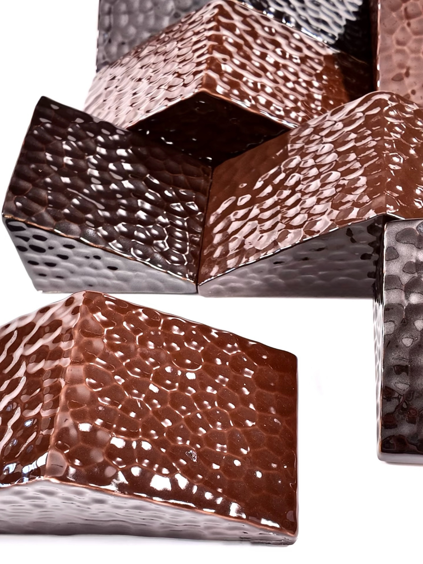 Hammered Glaze Facet Tile