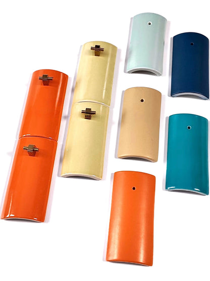 Arc Hook Ceramic Wall Tile