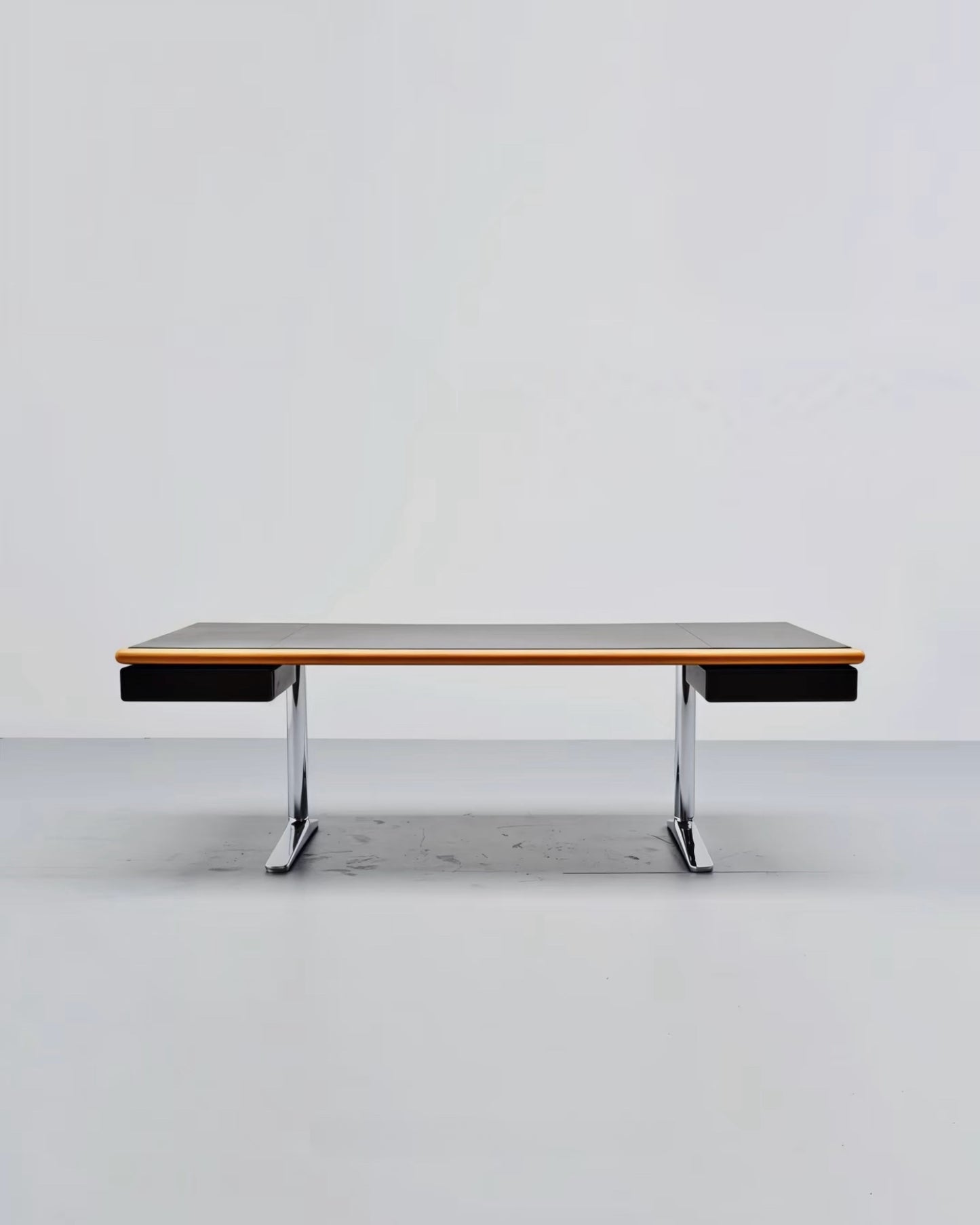 Axis Executive Desk