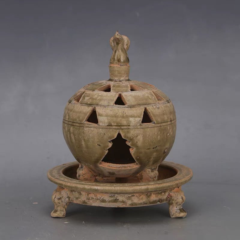 Bird-Finial Pierced Porcelain Censer